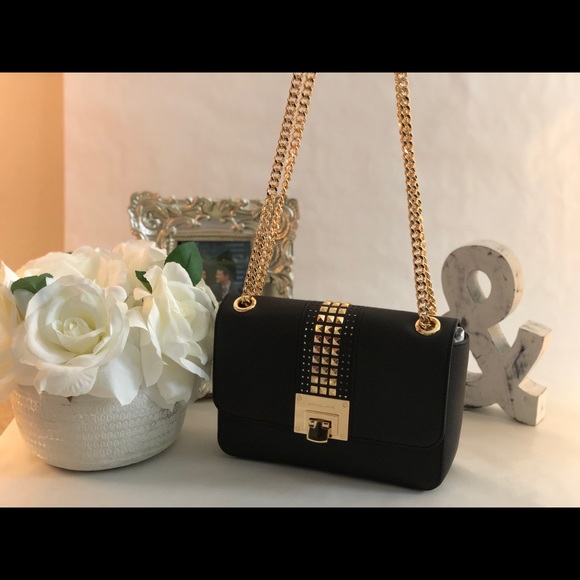 SOLD! Michael Kors Tina Stud Medium Shoulder - Picture 3 of 6